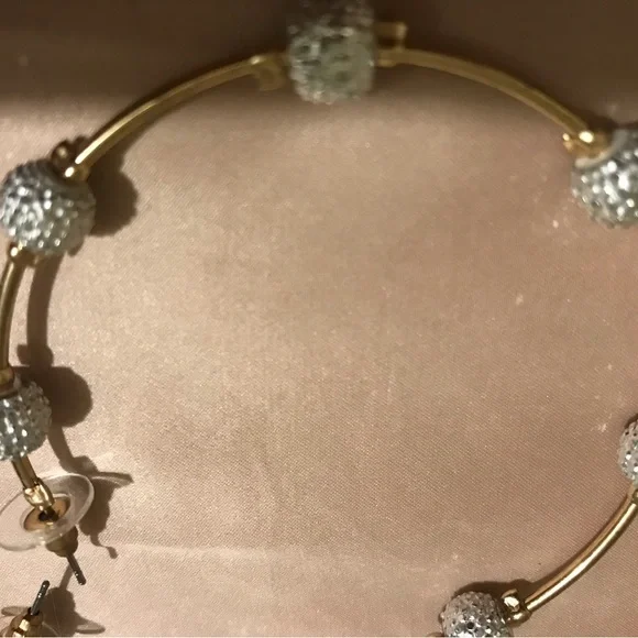 Gold large hoop earrings w rhinestones - Picture 1 of 3